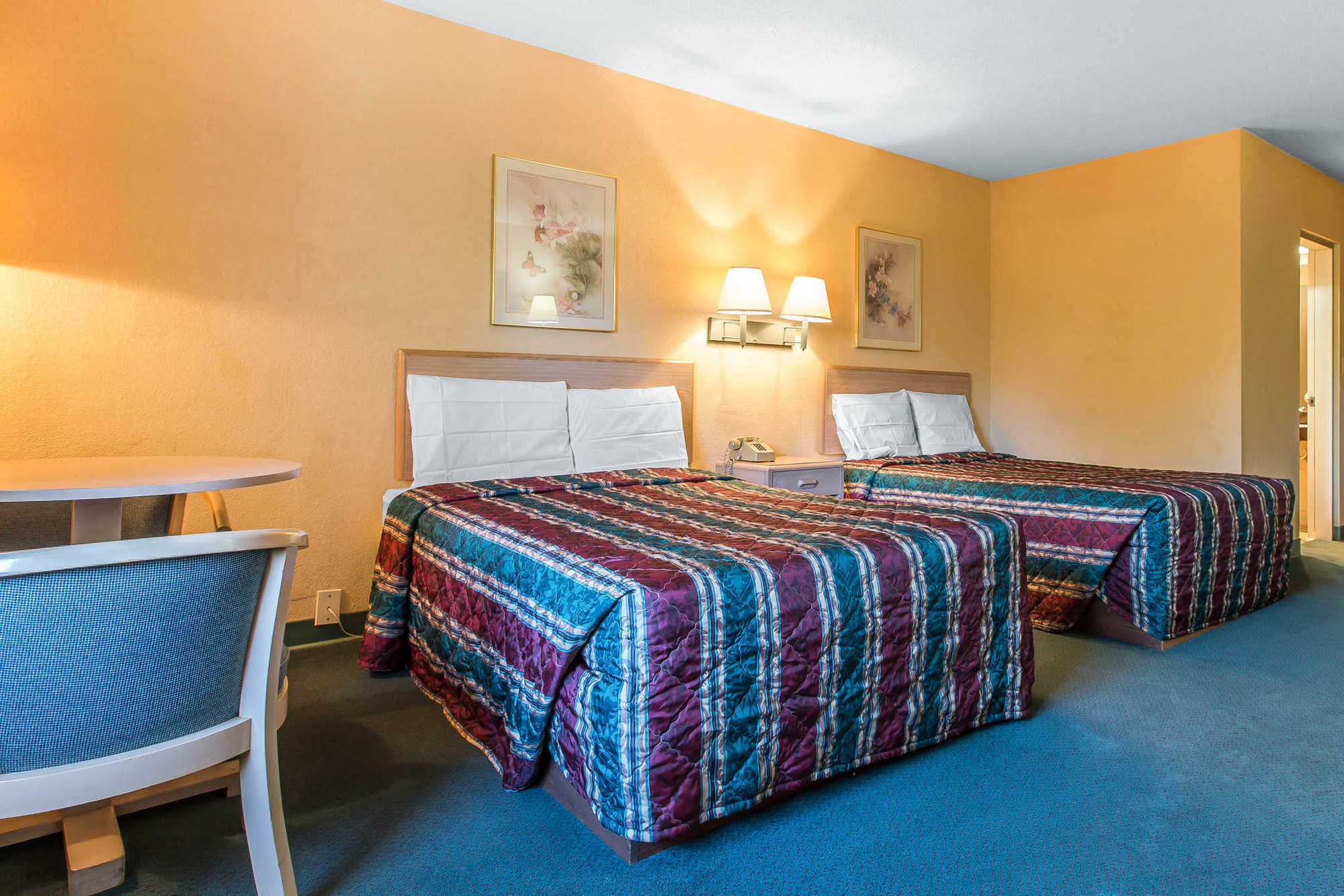 Travelodge By Wyndham Forsyth Zimmer foto