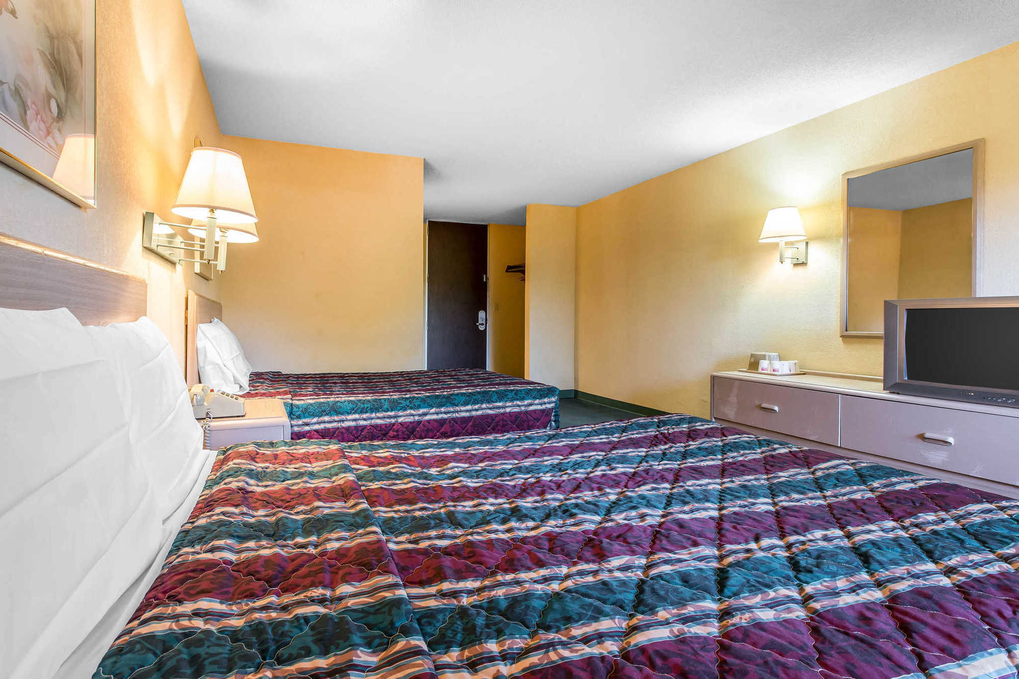 Travelodge By Wyndham Forsyth Zimmer foto