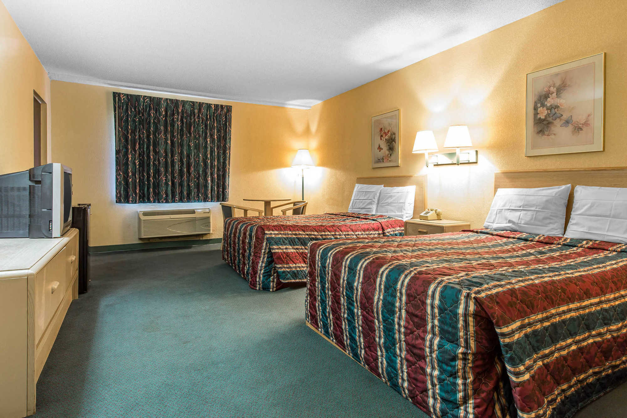 Travelodge By Wyndham Forsyth Zimmer foto